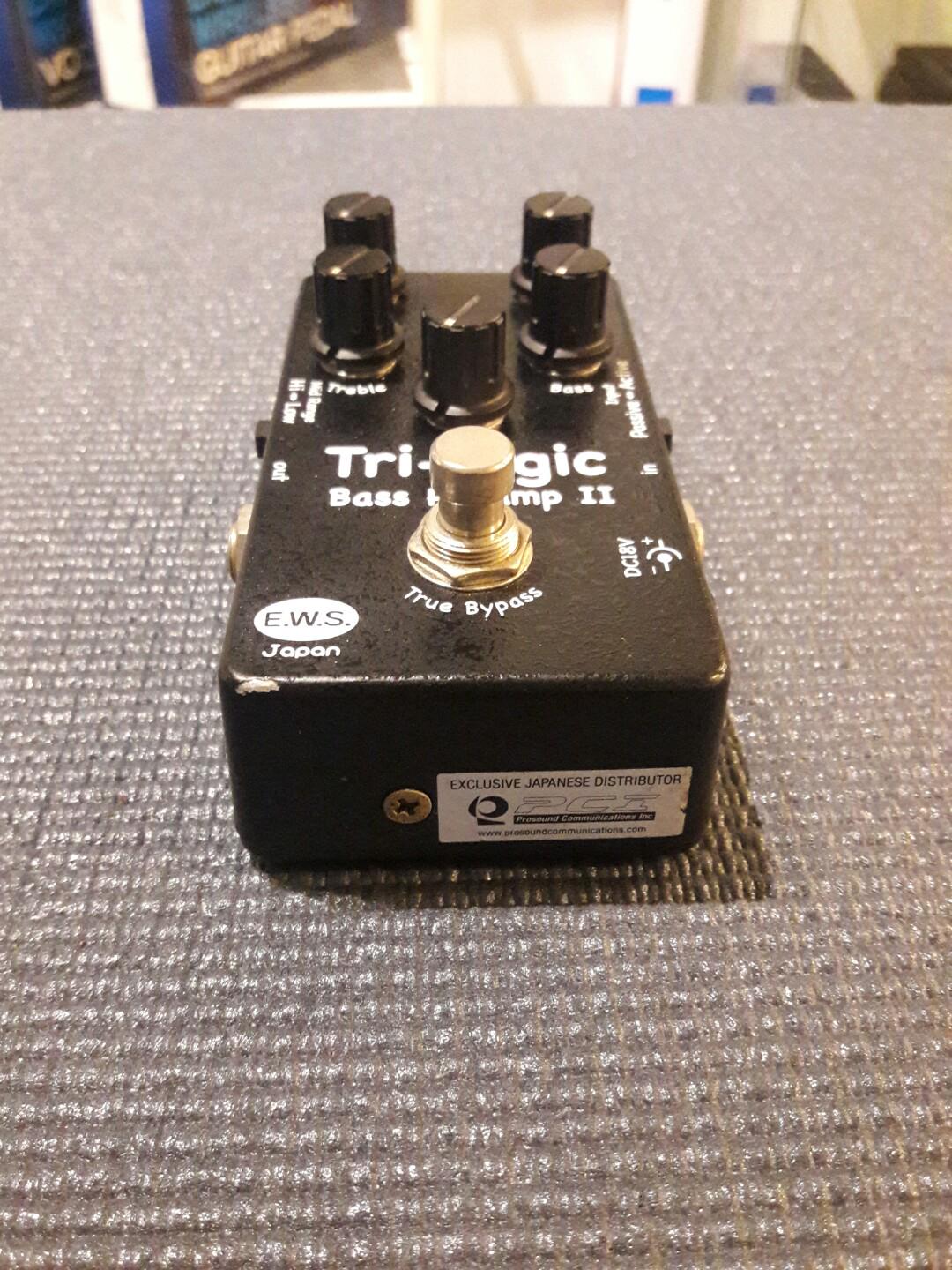 E.W.S. Japan Trilogic Bass Preamp II Effect Pedal, Hobbies & Toys