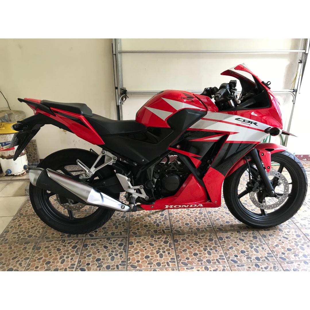 Honda CBR 150R 2015 Akhir Warna Merah K45