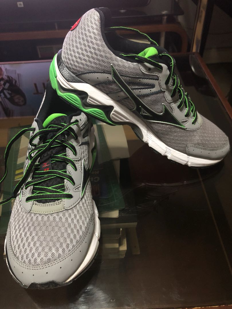 mizuno wave tornado 11 2013