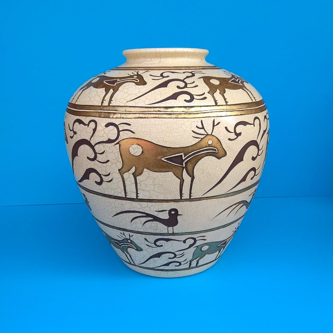 Ornamental Porcelain Deers Design Flower Vase Greek Pattern Hand