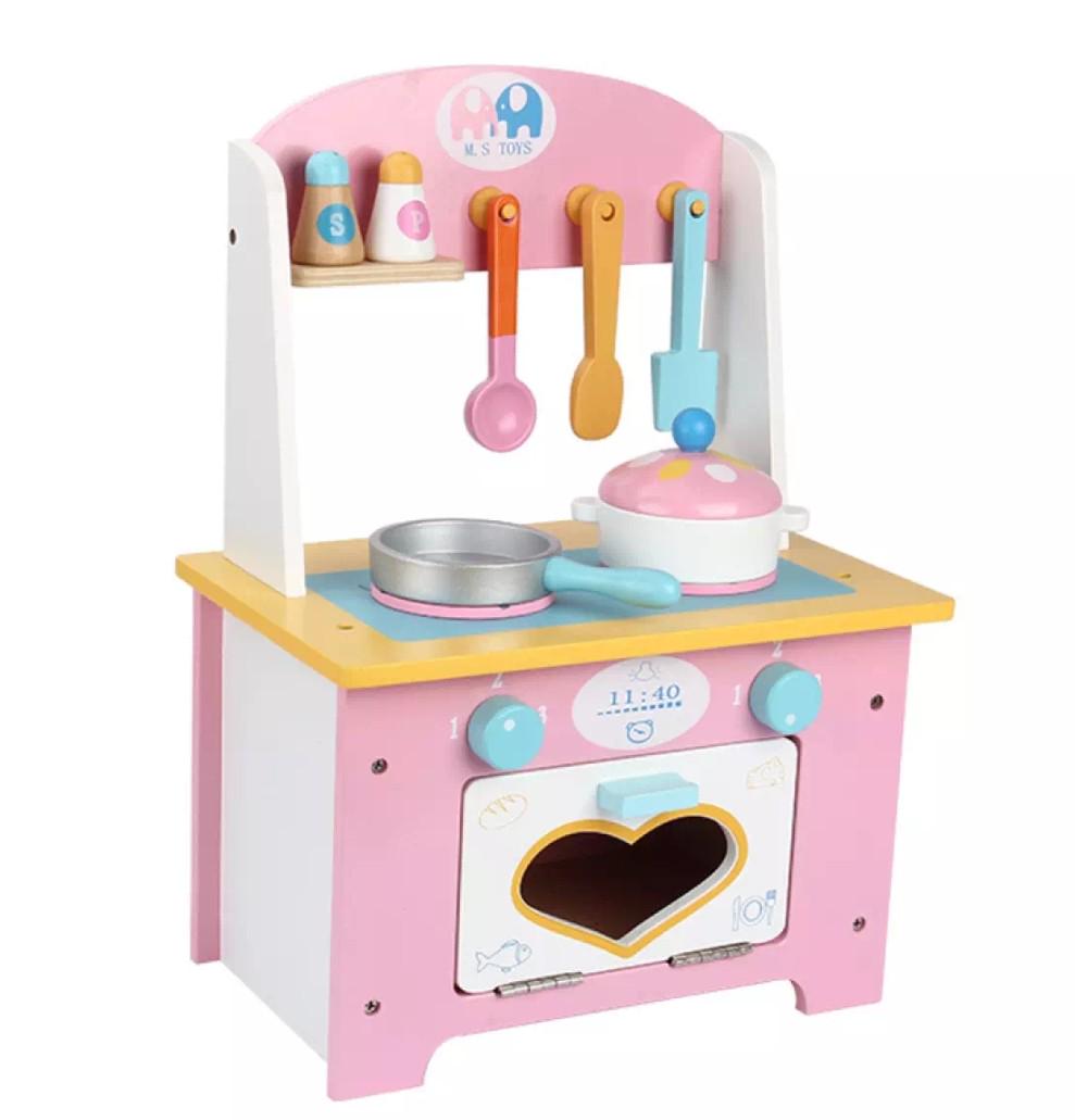 small toy oven