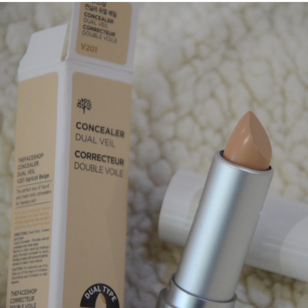 The Face Shop Dual Veil Concealer (Category: Makeup) located in Quezon City. Submitted by graciousgracemanahan (Listing ID 182620911, Image 2). Description: Never used concealer bought from Korea. Concealer Dual Veil (Liquid and stick) from The Face Shop Korea Shade: V201 Apricot Beige.