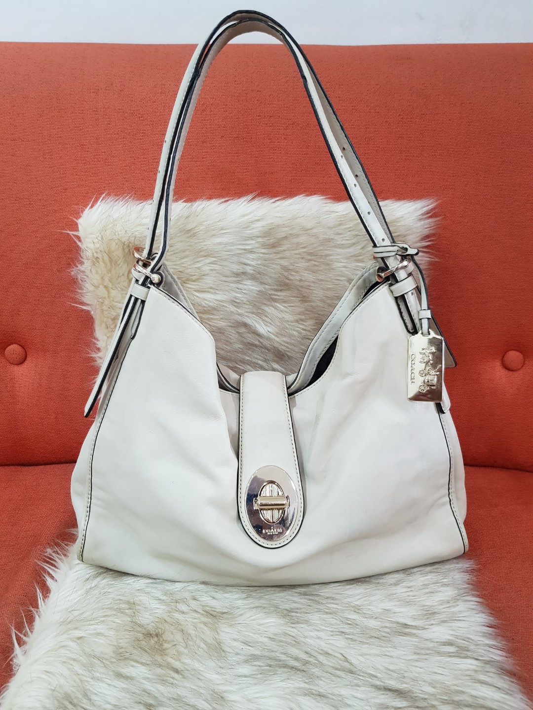 Authentic Coach 32221 Madison Carlyle Offwhite Leather Shoulder Authentic Coach 32221 Madison Carlyle Offwhite Leather Shoulder Handbag Luxury Bags Wallets On Carou