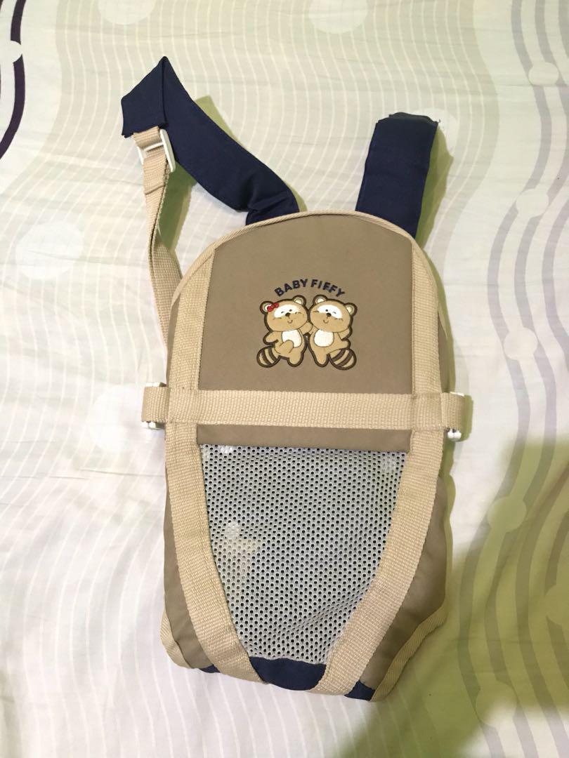 baby boy carrier