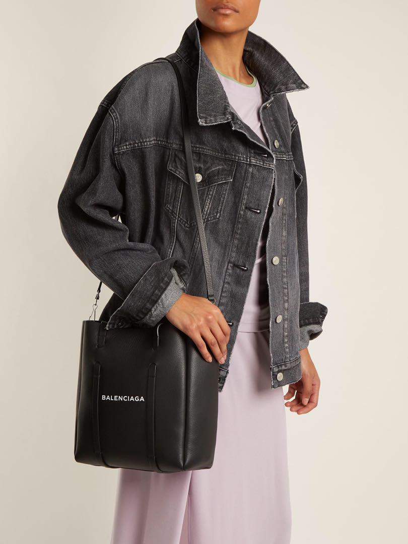 Balenciaga everyday xs leather tote bag clearance