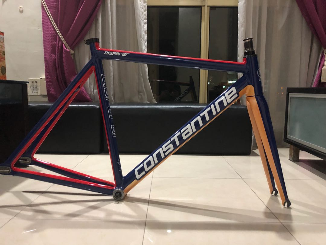 constantine disparar frameset