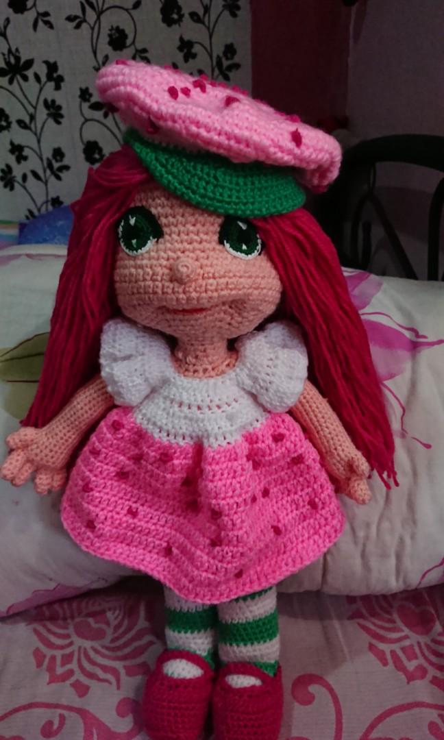 crochet strawberry shortcake doll