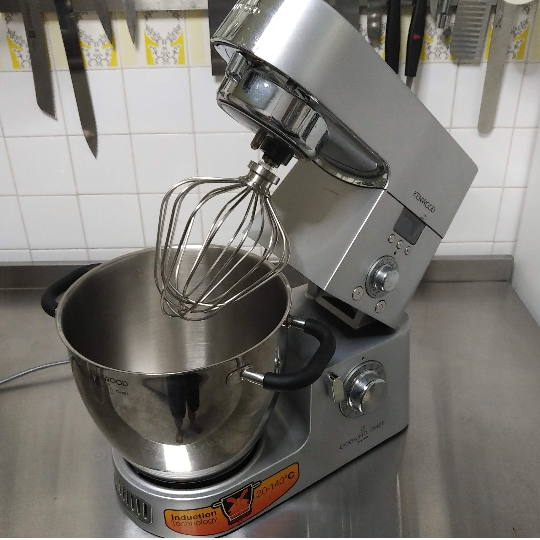 Kenwood KM070 Mixer Cooking Chef Major Induction with Potato Peeler