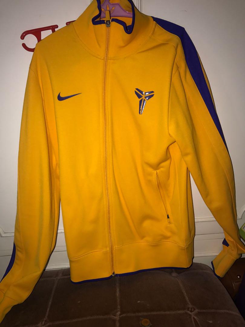 Kobe Bryant Lakers Jacket Men S Fashion Clothes Outerwear On Carousell