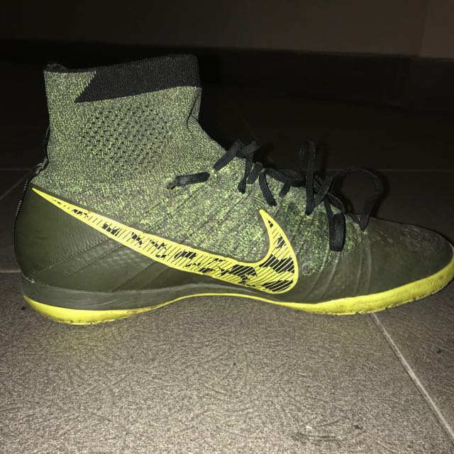 nike elastico superfly indoor