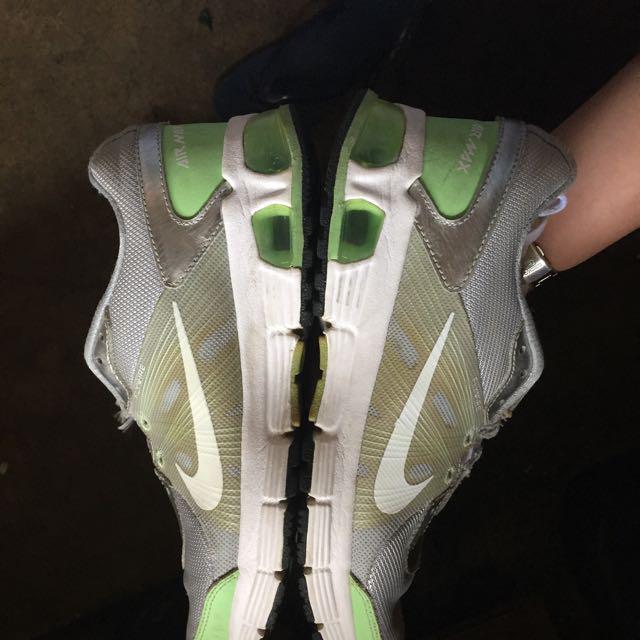 where to buy authentic nike shoes online