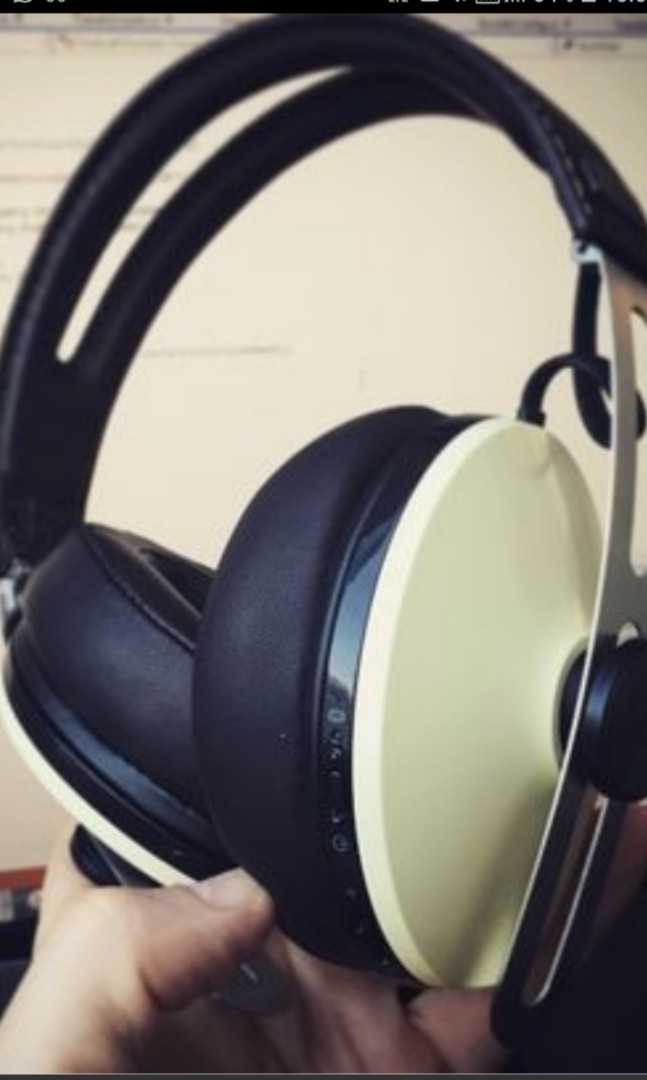 sennheiser momentum 2.0 earbuds