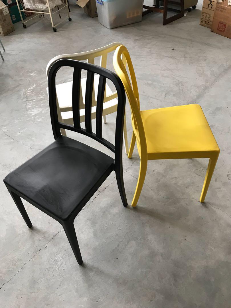 small space patio chairs