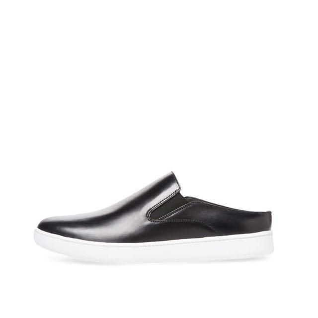 Vince Verrell Leather Slip On Sneaker size 39 Women s Fashion