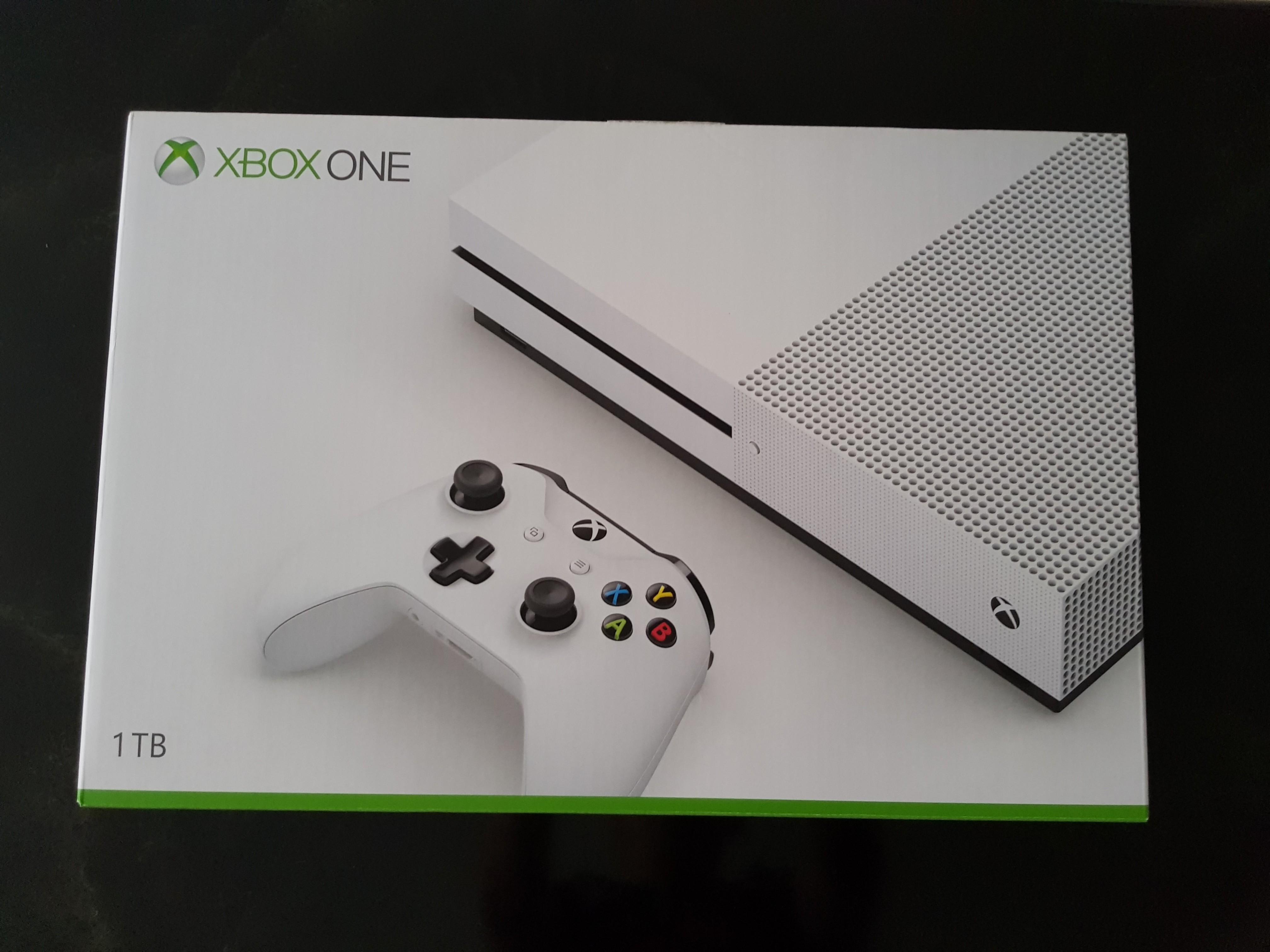 Xbox One S 1tb 6 Months Old Seldom Used Toys Games Video Gaming Consoles On Carousell