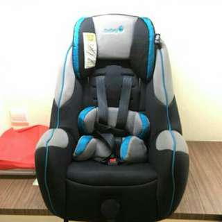 Carseat brand safety1st