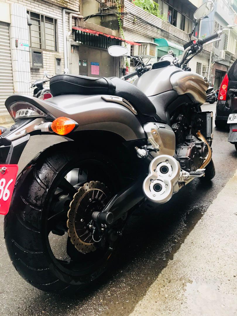 16年yamaha 大魔vmax 1700 Abs 只跑八千多公里可分期免頭款可換車 機車 重機在旋轉拍賣