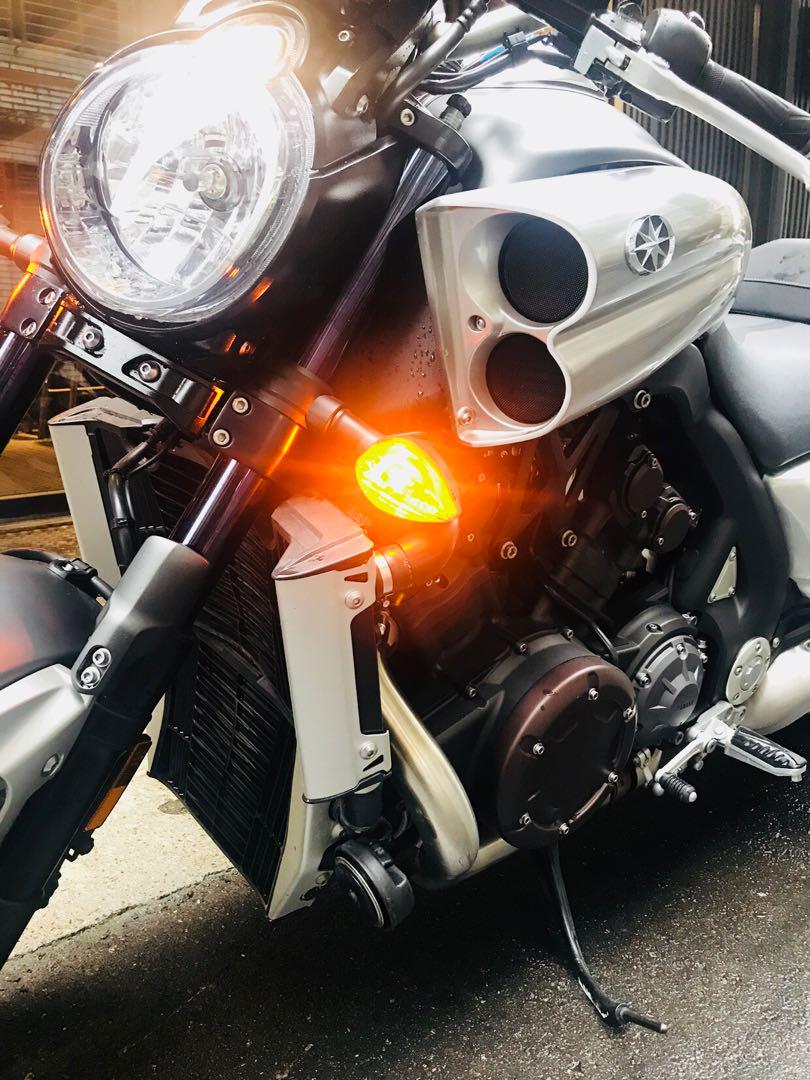 16年yamaha 大魔vmax 1700 Abs 只跑八千多公里可分期免頭款可換車 機車 重機在旋轉拍賣