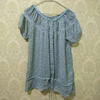 Woman top