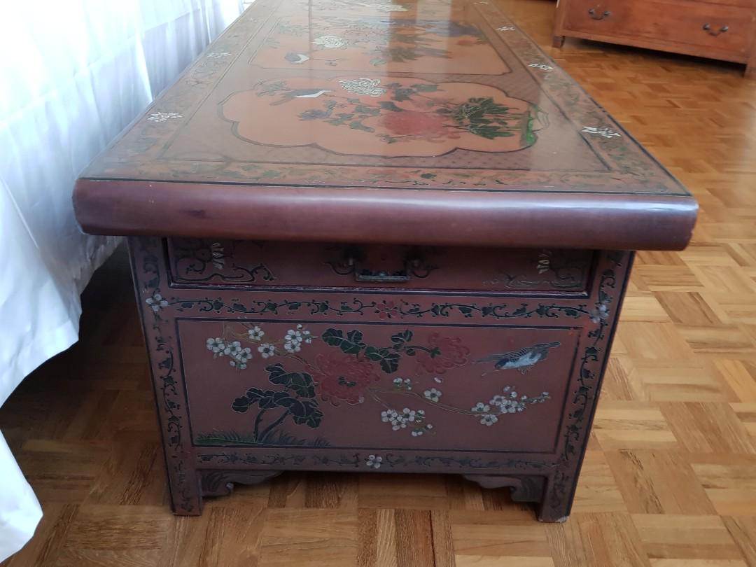 Antique wooden chest / Furniture & Home Living, Furniture