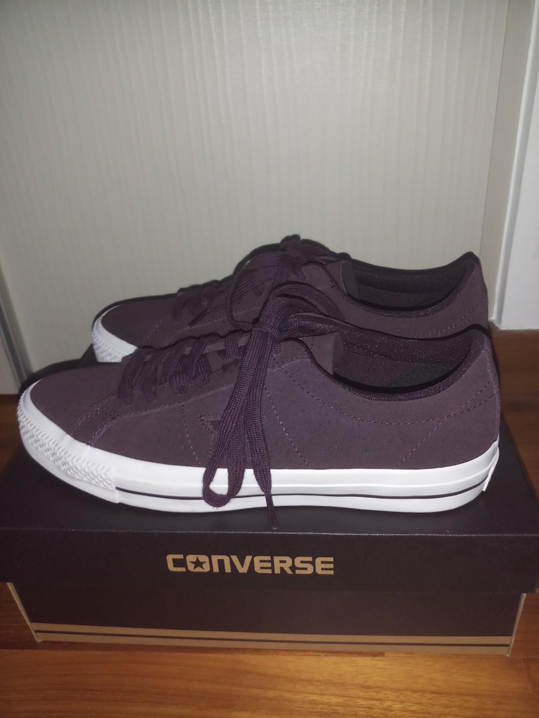 converse one star black cherry