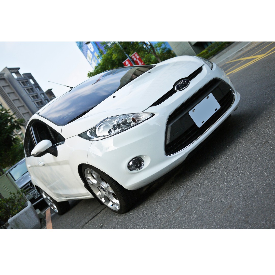 Ford Fiesta Mt 中古車二手車y10 汽車 汽車出售在旋轉拍賣