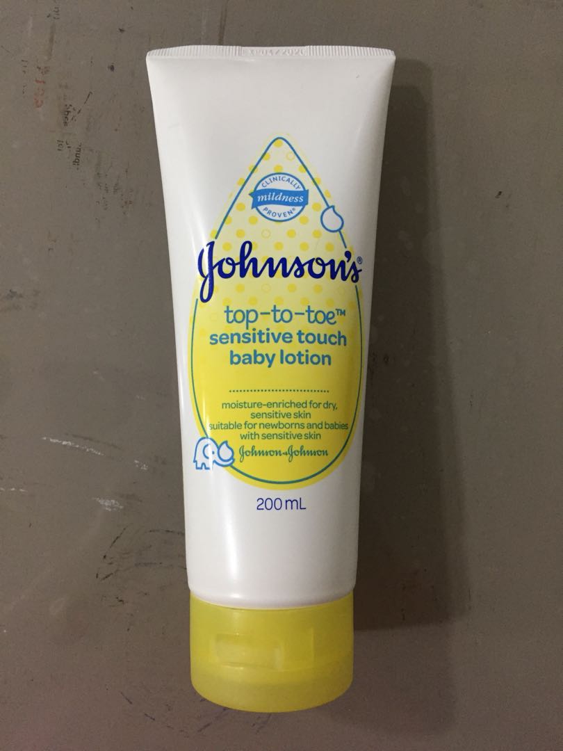 Johnson top to toe discount sensitive touch baby lotion