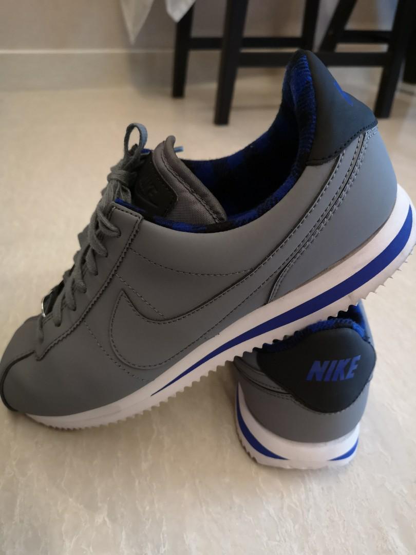 nike cortez nubuck