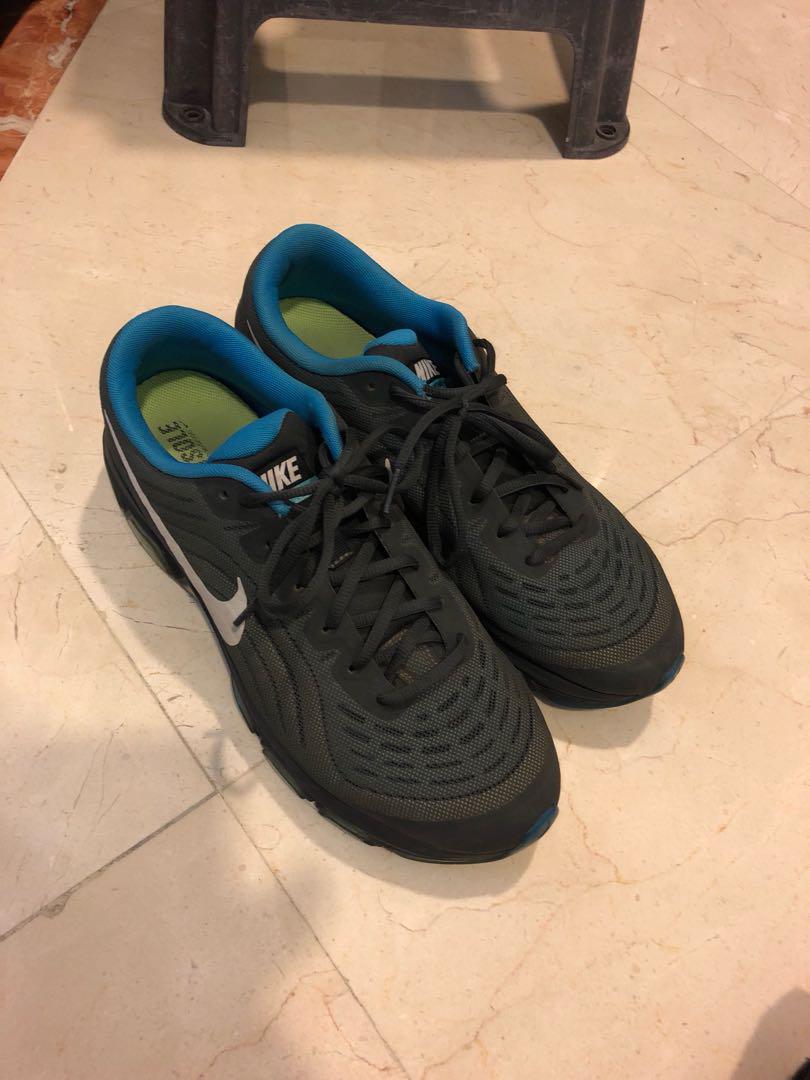 nike tailwind fit