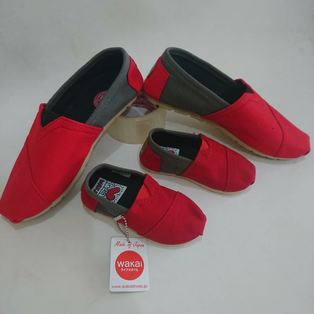 Sepatu Couple Ibu Dan Anak Ready Size 20 40 Fesyen Wanita Sepatu Di Carousell