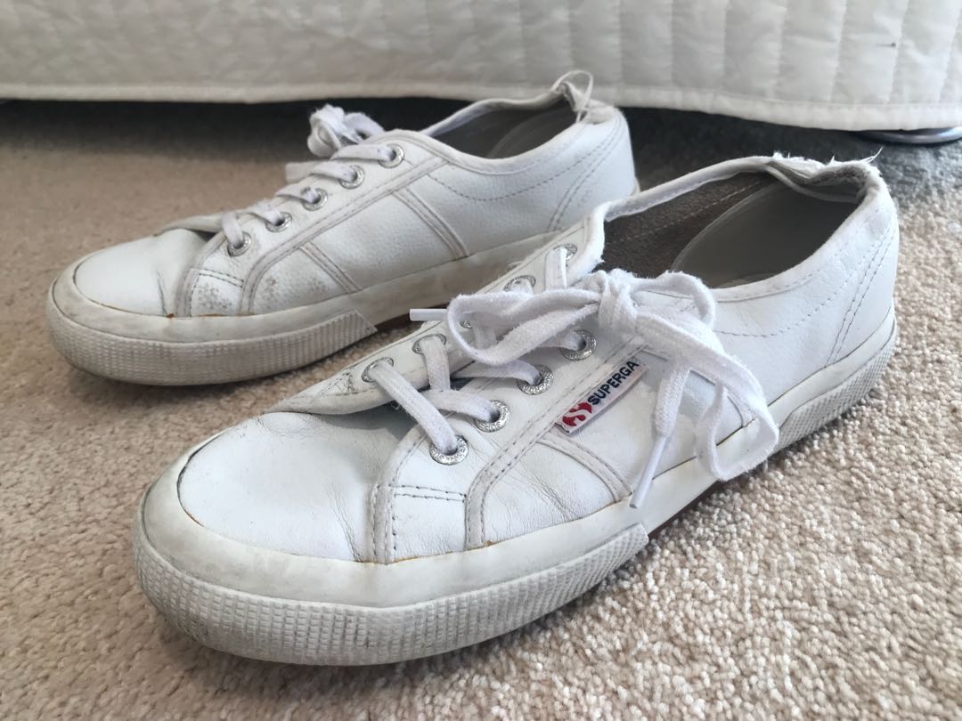 white leather supergas