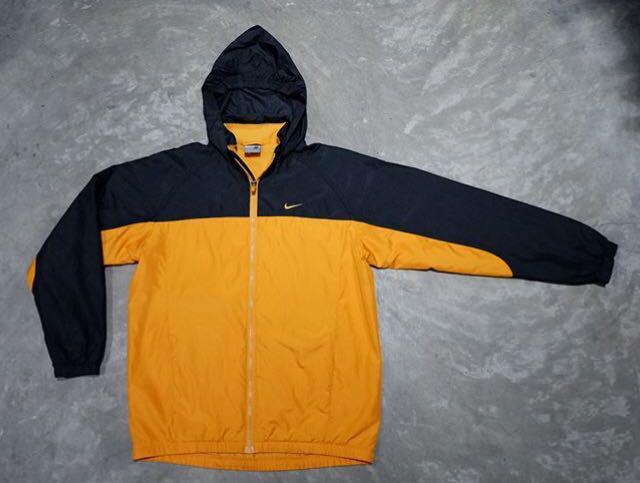 nike trainer jacket