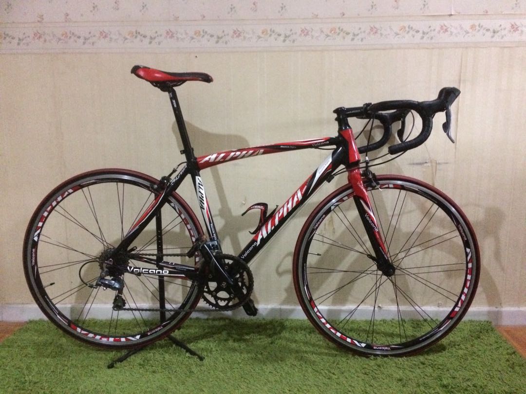 Volcano alpha road bike best sale