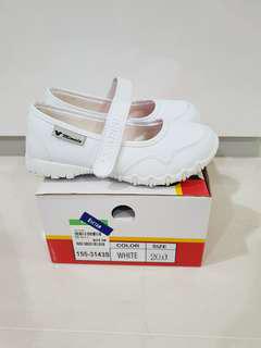 Disney White School Shoes ( Minnie Mouse)