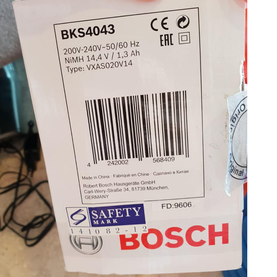 BOSCH BKS4043 HANDHELD VACUUM CLEANER, TV & Home Appliances, Vacuum