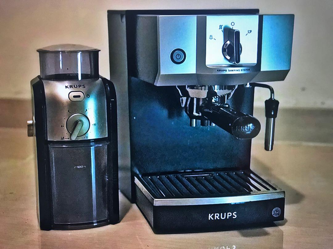 Espresso Coffee Machine And Grinder Almost New Kitchen