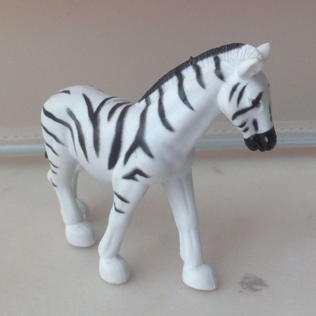 Hewan Mainan Zebra Toys Collectibles Toys On Carousell