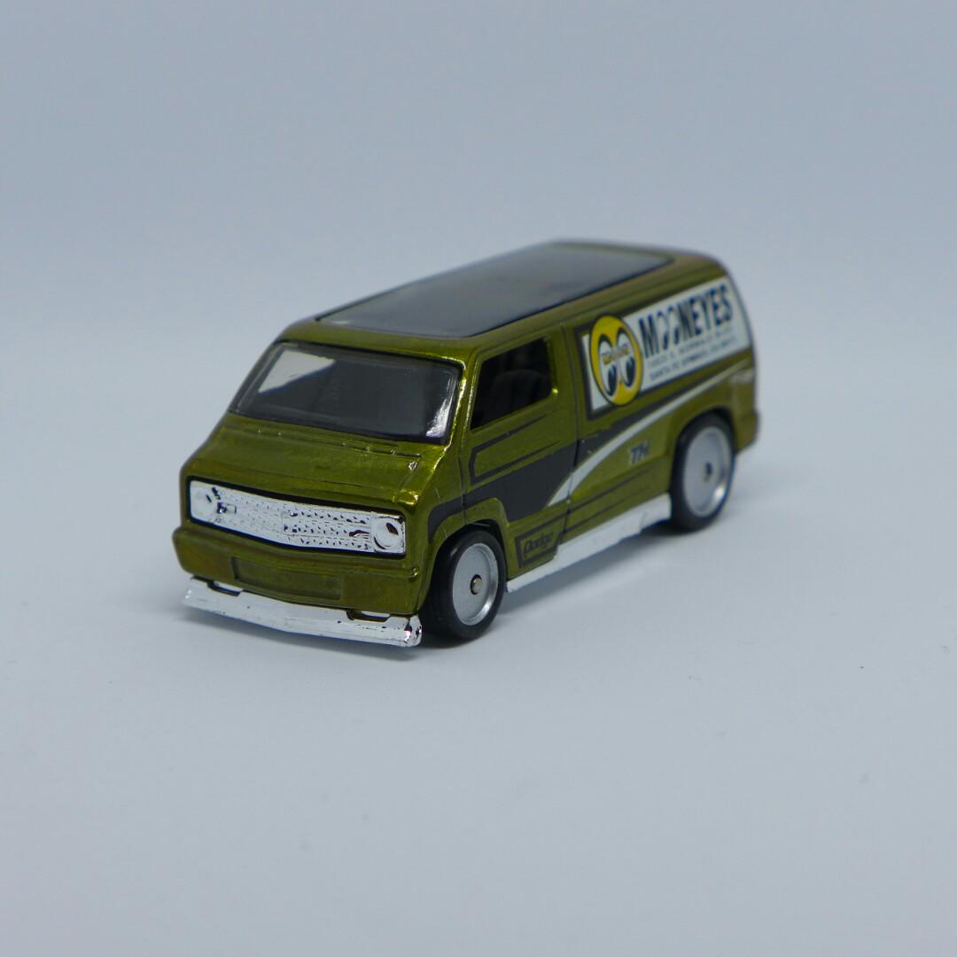 hot wheels mooneyes super treasure hunt