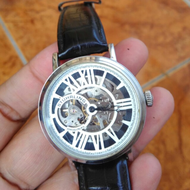 Harga shop jam stuhrling