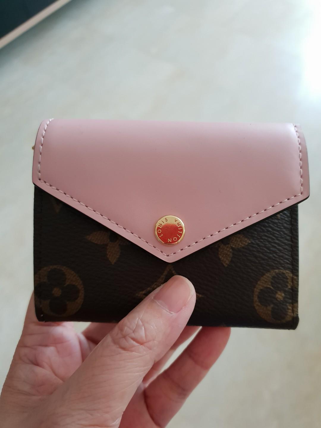 Louis Vuitton Zoe wallet