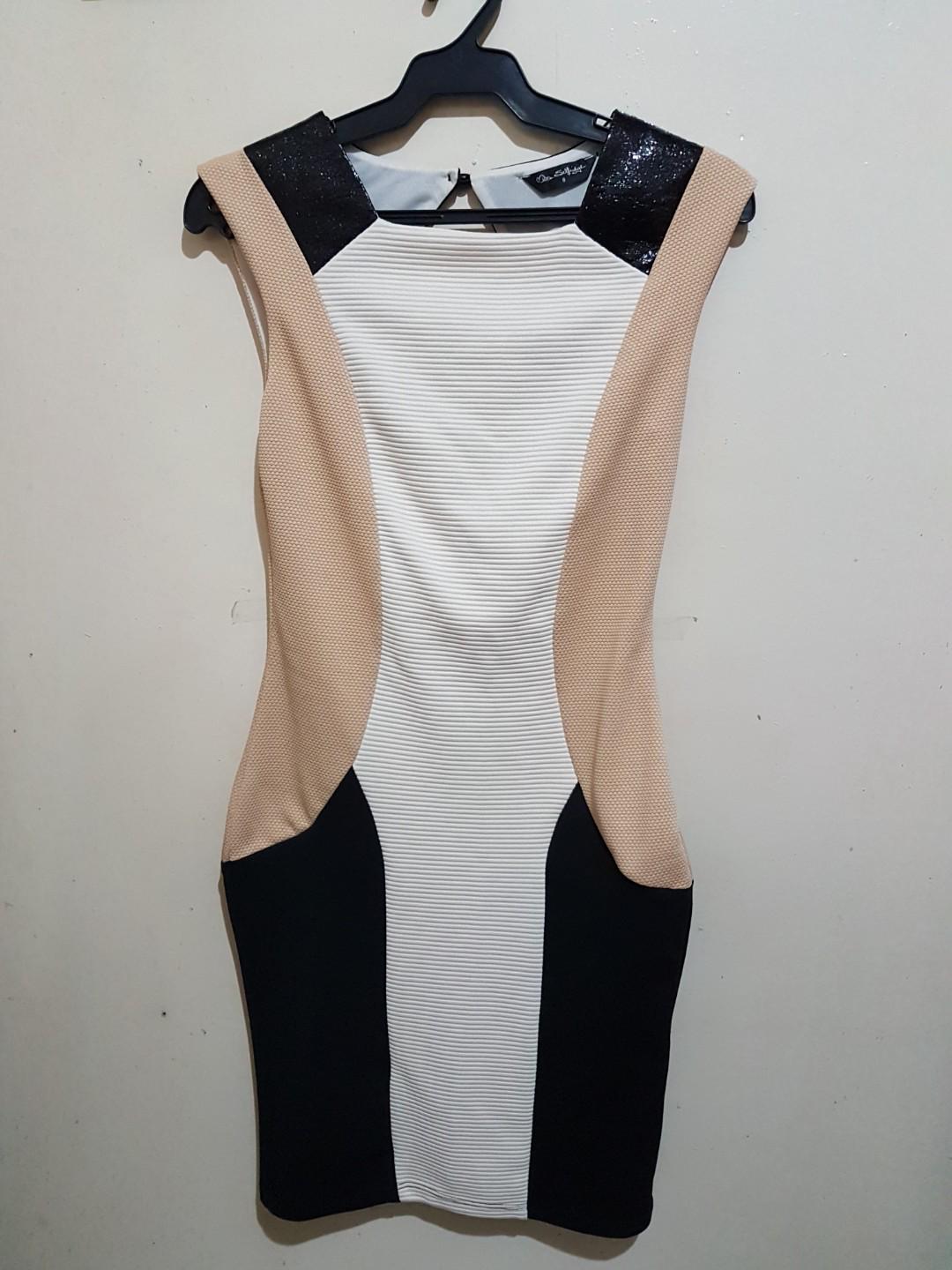 Miss Selfridge Colorblock dress (Category: Dresses) located in Quezon. Submitted by noelrb (Listing ID 183118938, Image 1). Description: Size 8 Never worn.