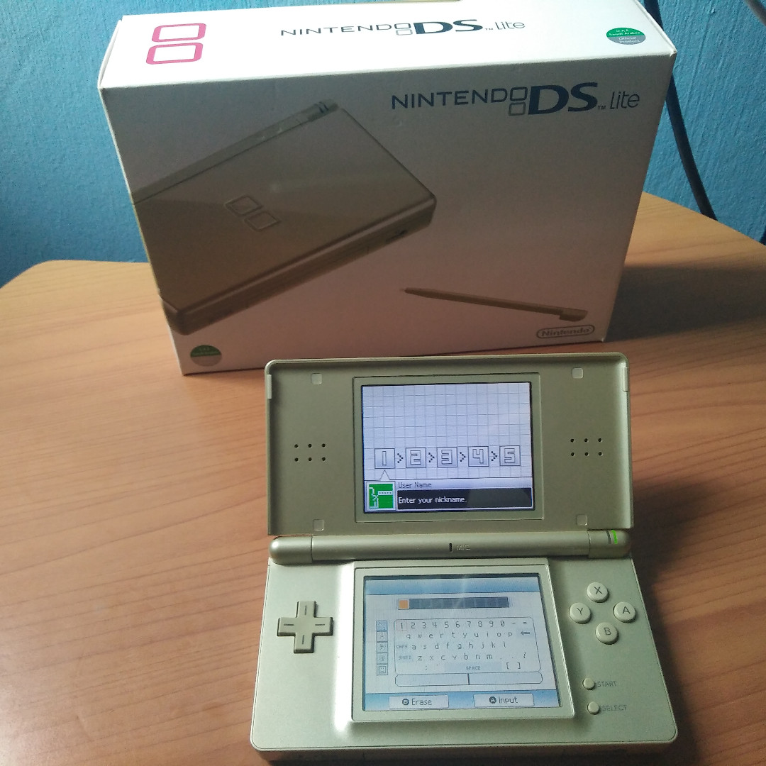 Nintendo DS Lite Pokemon Black Black 2 Video Gaming Video