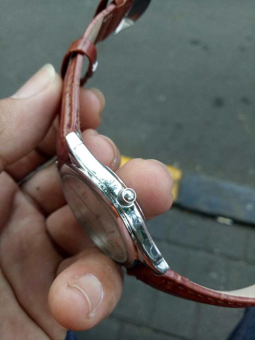 Original Casio MTP 1093, Fesyen Pria, Jam Tangan di Carousell