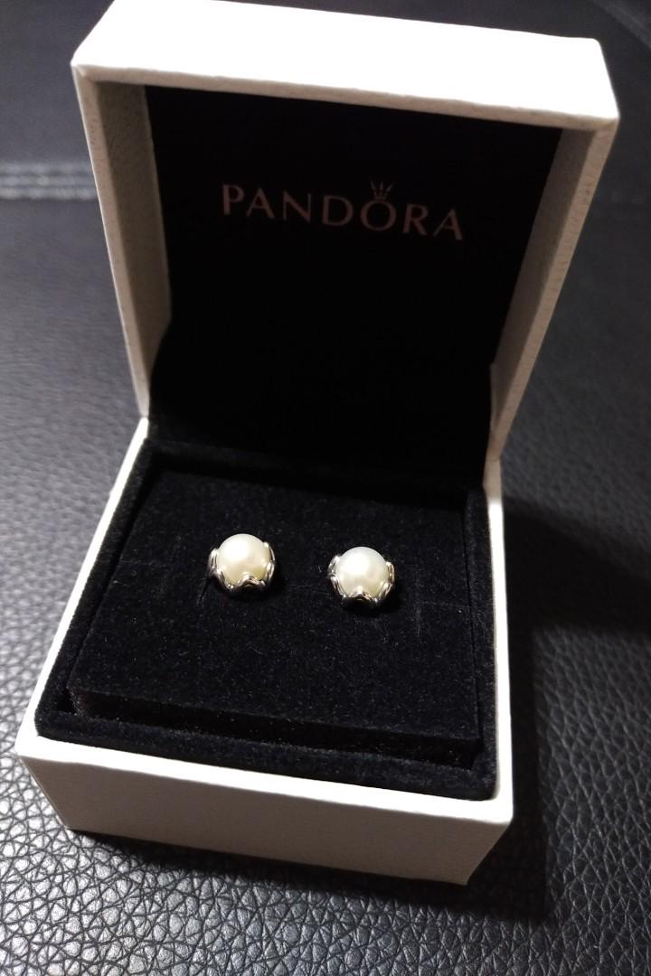 Best Gift for your LOVED ones Pandora Grand Pearl Stud Earrings