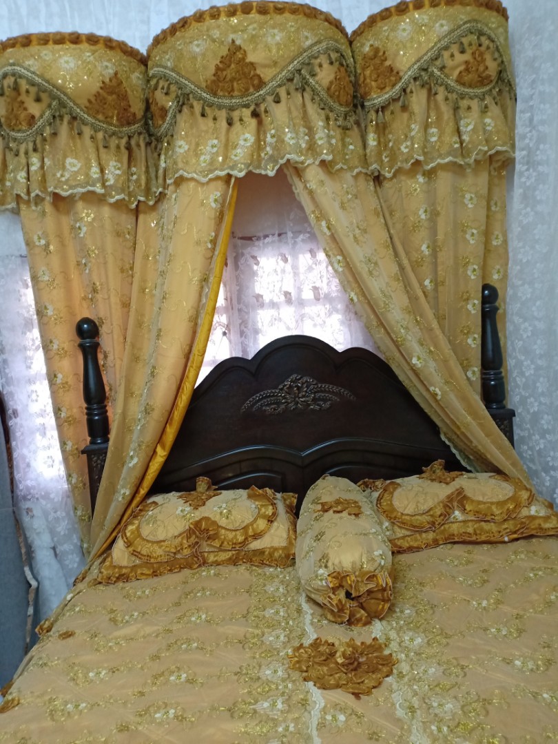 Sewa Set Cadar Pengantin Gold Rumah Perabot Others Di Carousell