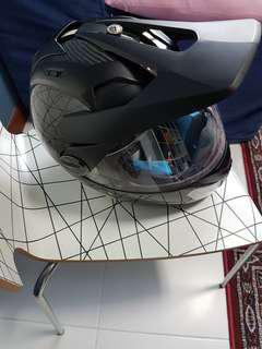 Helmet Shark Explore-r Carbon