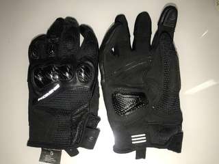 Kominie Riding glove (Male S size)