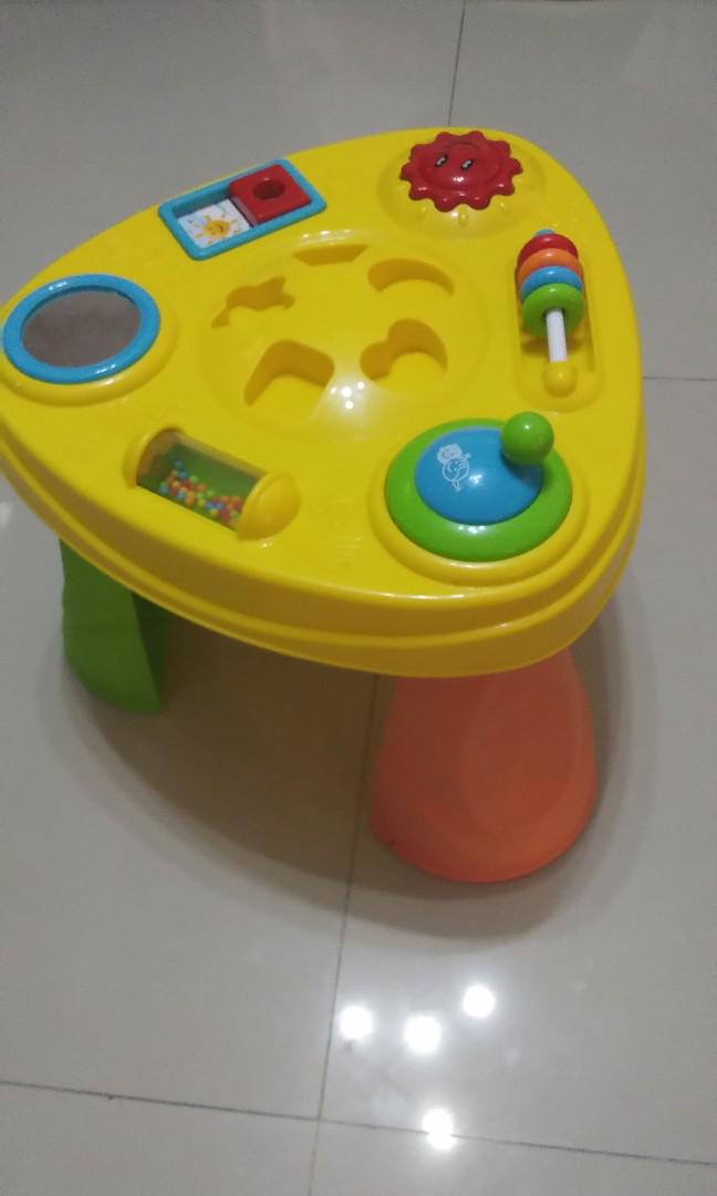 activity table (Category: Infant Playtime) located in Rizal. Submitted by devieren (Listing ID 183273057, Image 1). Description: in very good condition.