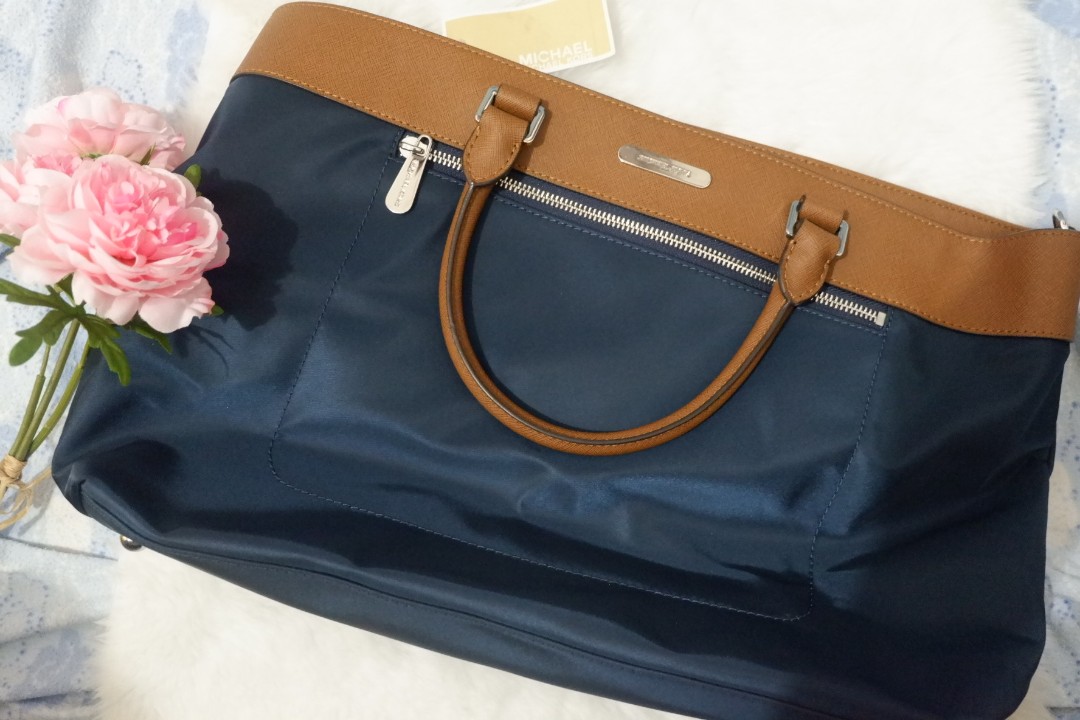 Authentic Michael Kors Bag Women S Fashion Bags Wallets On Carou