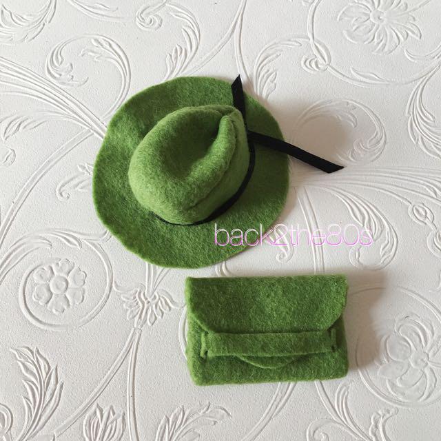olive green floppy hat